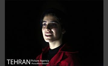 نمایش آشغال مانده ها 9