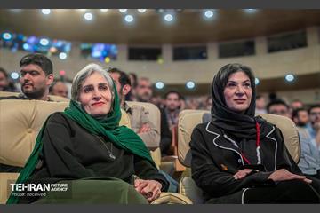 اکران عمومی قسمت پایانی سریال پایتخت در برج میلاد 16