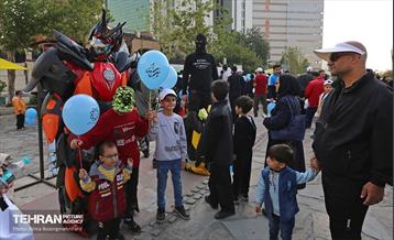 همایش‌ پیاده‌روی خانوادگی کارکنان شهرداری تهران - ۲ 11