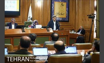 حضور شهردار تهران در صحن علنی شورا شهر 14