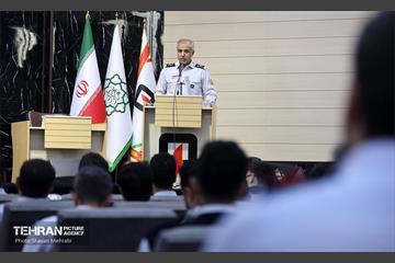 نشست مدیرعامل سازمان آتش‌نشانی تهران با کارکنان 26