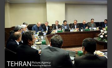 یکصدو چهارمین نشست مجمع شهرداران کلان شهرها و مراکز استانها با حضور شهردار تهران 42