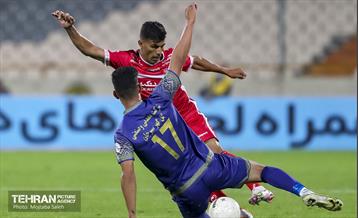 دیدار تیم های فوتبال پرسپولیس و گل گهر سیرجان 5