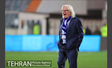 دیدار تیم‌های فوتبال استقلال تهران - نساجی مازندران 19