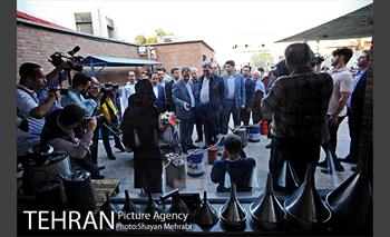 افتتاح اولین موزه پمپ بنزین در تهران با حضور شهردار تهران  42