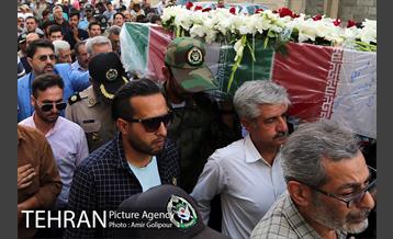 مراسم تشییع پیکر دو شهید گمنام در شهرک چیتگر 3