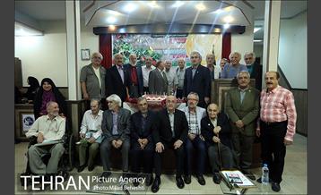 جشن تولد هنرمندان پیشکسوت متولد تیر ماه‎ 19