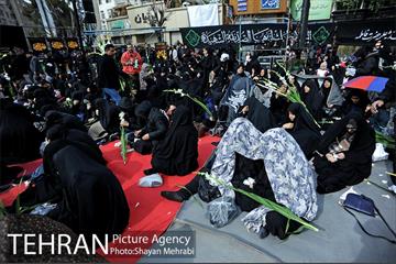 عزاداری شهادت حضرت زهرا(س) در میدان فاطمی  7