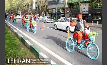 افتتاح نوروزگاه هنر در پیاده‌راه بلوار کشاورز 49