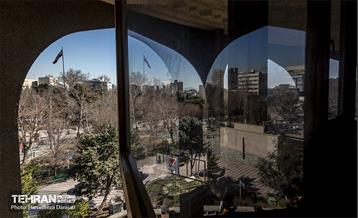 50 سال با نماد تئاتر ایران  9