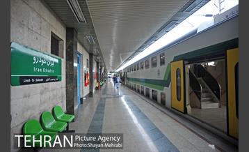 سرویس رسانی مجدد مترو خط 5 در روزهای جمعه 30