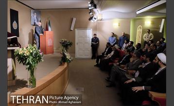 آیین رونمایی و نمایشگاه " قرآن بایسُنغری " 12