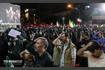 مراسم مناجات و توسل به امام زمان(عج) در رواق کشوردوست