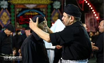 رژه‌ی شاه حسین گویان مکتب تشیع 26