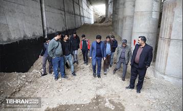 بازدید دانشجویان از پروژه مقاوم‌سازی پل تقاطع بزرگراه همت و رودخانه کن 9
