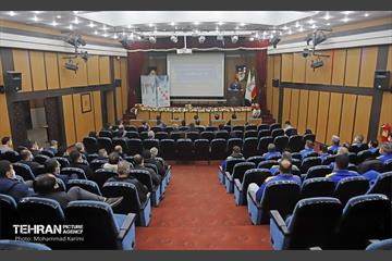 آیین تجلیل از پرسنل سامانه های مدیریت شهری ۱۳۷ و نظارت همگانی ۱۸۸۸