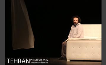 نمایش ایوانف‎ 12