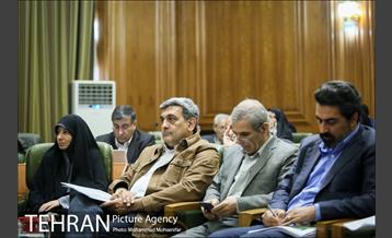 حضور شهردار تهران در صحن علنی شورا شهر 5