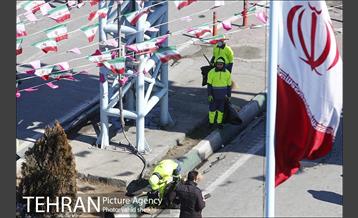 خدمات شهرداری تهران در پایان راهپیمایی ۲۲ بهمن 1