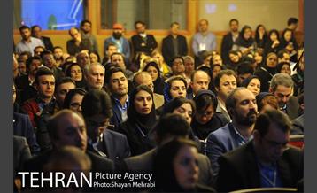 پنل اینترنت اشیا با حضور مهندس فرجود در هفتمین همایش سالانه بانکداری الکترونیک و نظام های پرداخت 14