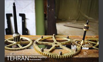 مرمت ساعت قاجارى 11