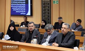 چهاردهمین نشست هیات‌های رسیدگی به تخلفات اداری کارمندان شهرداری تهران 17