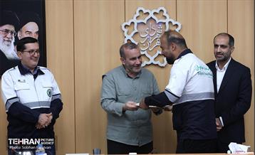 نشست هم‌اندیشی با رابطین و فعالان اسکان آسیب دیدگان جنگ رمضان 18