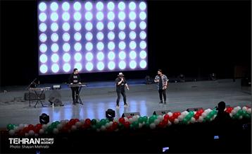 آیین تجلیل از همکاران شرکت خودرو سرویس شهر 43