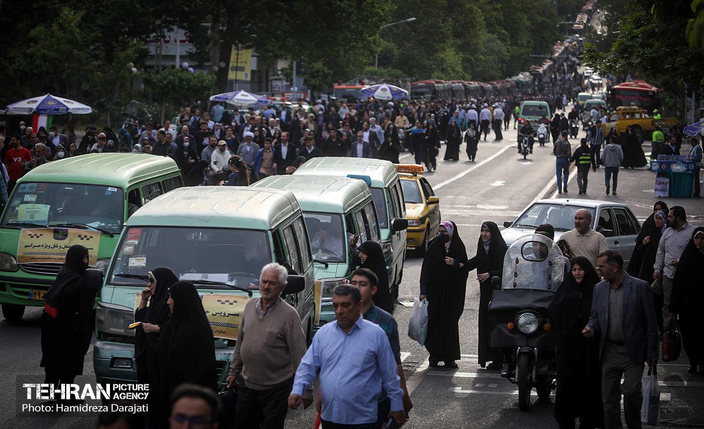 خدمات‌رسانی شهرداری تهران در اقامه نماز عید فطر 49