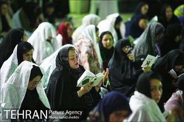 مراسم شب احیای ماه رمضان در امامزاده صالح(ع) 15
