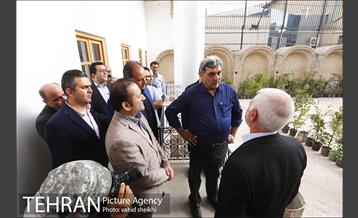 بازدید شهردار تهران از پروژه مرمت خانه اتحادیه در لاله زار 7