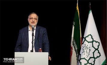 آیین گرامیداشت مقام شامخ معلم و تجلیل از معلمان نمونه منطقه ۱۷  30