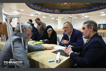 دیدار مردمی شهردار تهران با مردم منطقه هشت