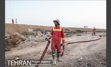 عملیات تخلیه آب از شهرک پیام اهواز 11