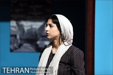 نمایش 30 دی 95 9
