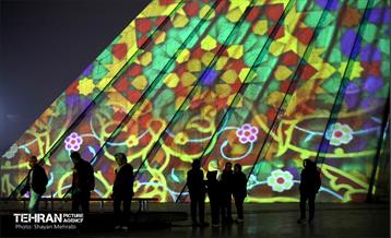 نورافشانی در میدان آزادی به مناسبت نیمه شعبان 22