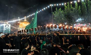 آئین سنتی مشعل گردانی تهران(محرم ۱۴۴۵) 5