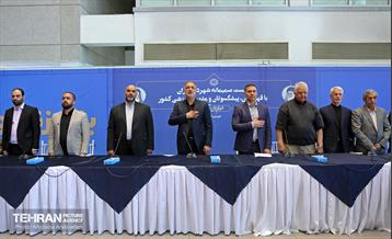 نشست صمیمانه شهردار تهران با قهرمانان، پیشکسوتان و مدیران ورزشی کشور 39