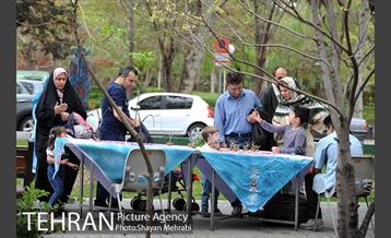 نوروزگاه هنر در پیاده‌راه بلوار کشاورز 11