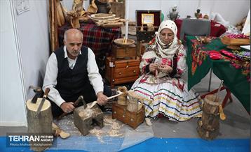 هفدهمین نمایشگاه بین‌المللی گردشگری و صنایع وابسته تهران 34