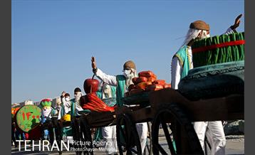 گردهمایی بزرگ عروسک‌های نوروزی در دریاچه شهدای خلیج فارس 6