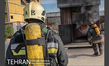 بازدید مدیرکل دفتر شهردار تهران از مرکز آموزش های آتش نشانی 1