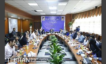 نشست صمیمی شهردار منطقه 16 با اصحاب رسانه 19