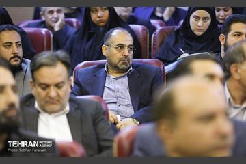 نشست مشترک مدیران و قضات دیوان عدالت اداری و مدیران حقوقی شهرداری‌های کلانشهرهای ایران 18