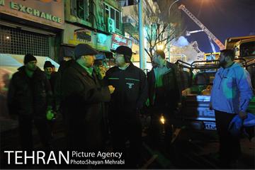 امداد رسانی شبانه در حادثه پلاسکو 35