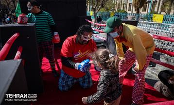 اجرای کارناوال نوروزی لبخند بهار در بازار تهران  23