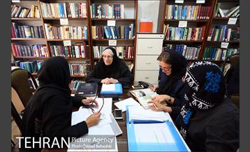 کتابگردی با احمد مسجدجامعی 3