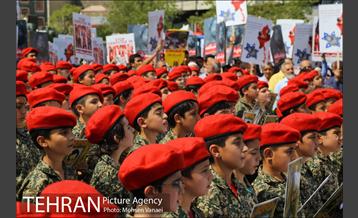 تظاهرات بعد از نماز جمعه تهران برای میانمار 13