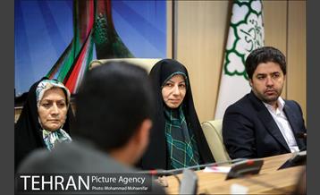 بازدید معاون برنامه ریزی و توسعه شهری از مرکز ارتباطات 5