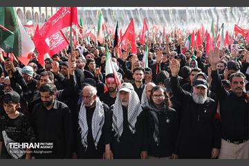 اقامه نماز بر پیکر آقای شهید ایران - 1 55